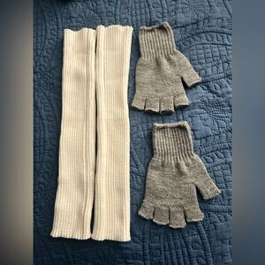 3/$15 Brandy Melville fingerless wool gloves and American Trends leg warmers